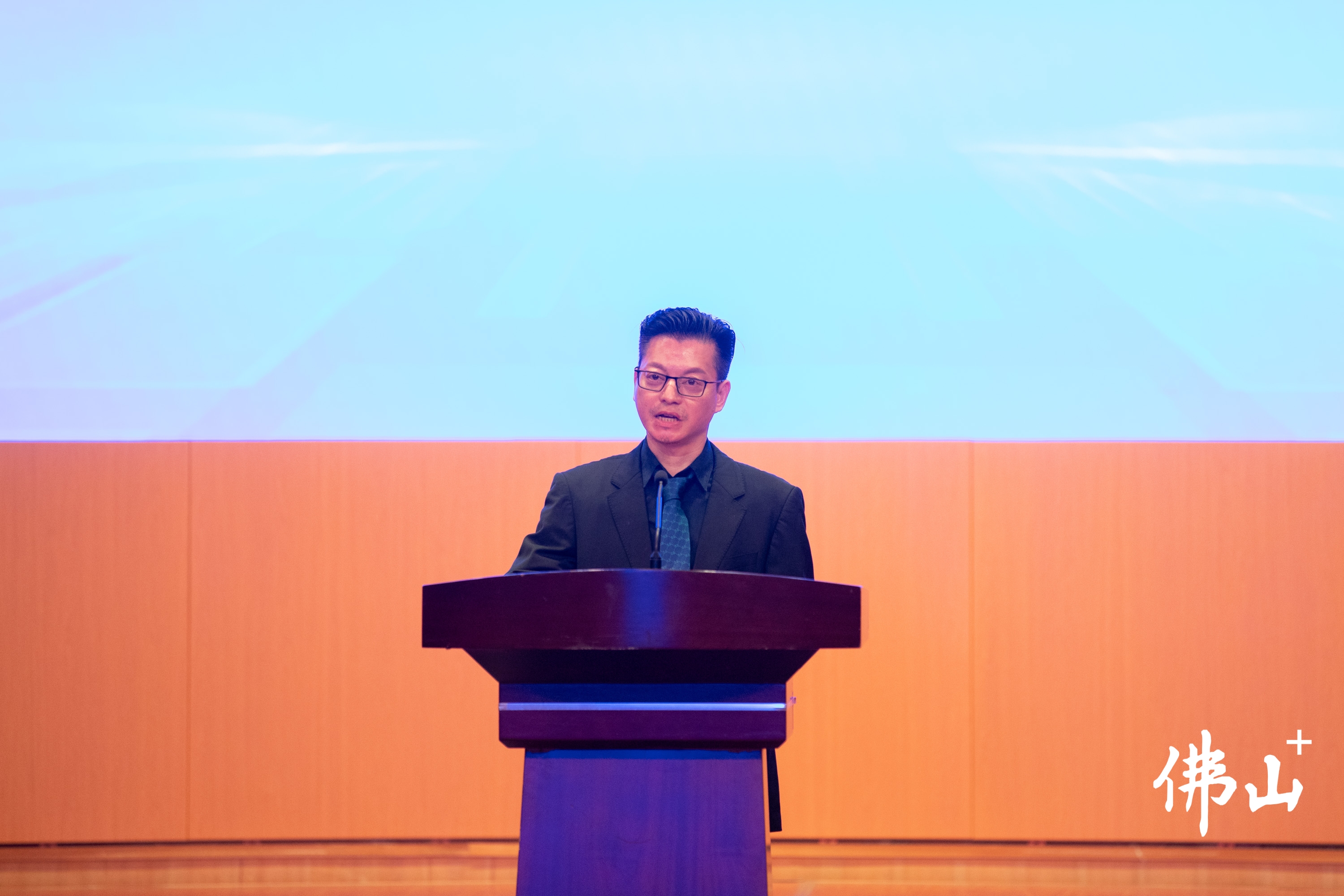 广东万和电气有限公司董事长卢宇聪发言。(7542122)-20240219200923.jpg