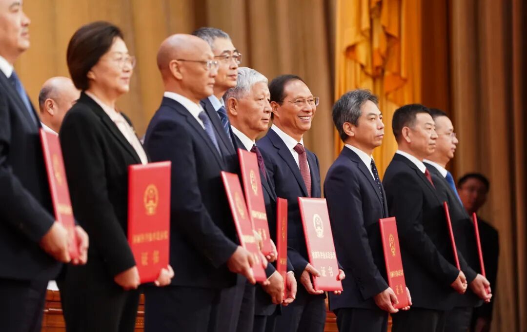 “三大奖”再启,出现“27年来的首次”