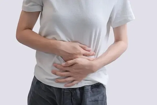 女子2个月掉秤10多斤，突然冲进医院：我是不是得了癌？