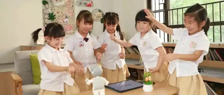 望江幼儿园：六年向新而行，“育”见童年最美的模样丨“百园焕新”成果巡礼⑥