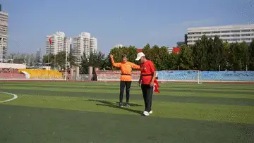 微纪录片丨跑道之上，不问年华