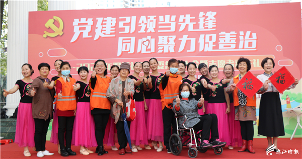 09bbf8ffccc44449a84fdc5906ae198d.jpg