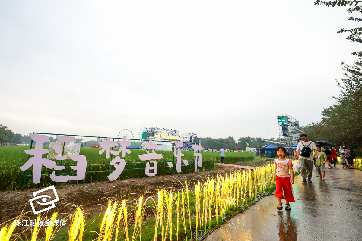 11a8057a53424f50a1a46e8846e352b5.jpg