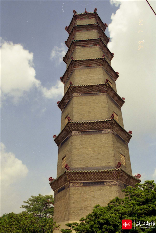 13d67cb0e8eb4135b6e55dd0031604f7.png