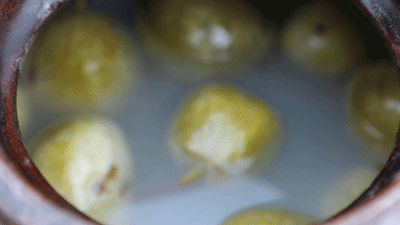 3595626ba6fe4b6baad50eb348d90f15.gif