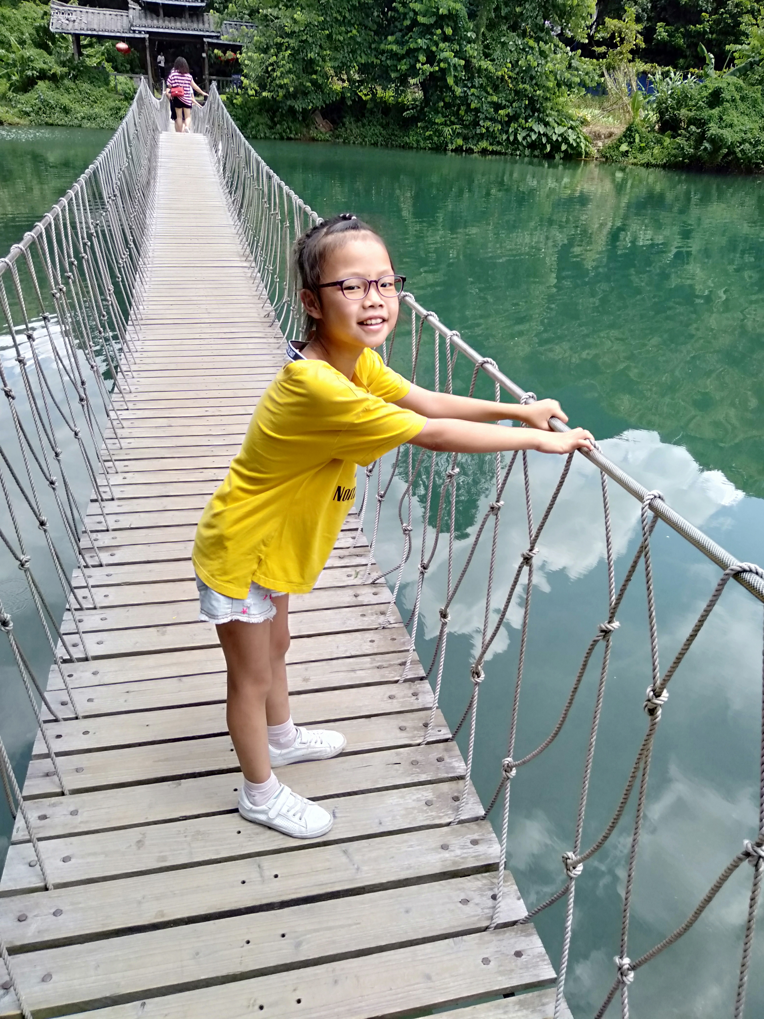 41849a89172242a2ae71b9056fab1394.jpg