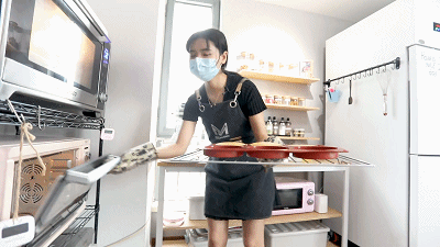 4224aff2b32740d8ac787b7fe47021bf.gif