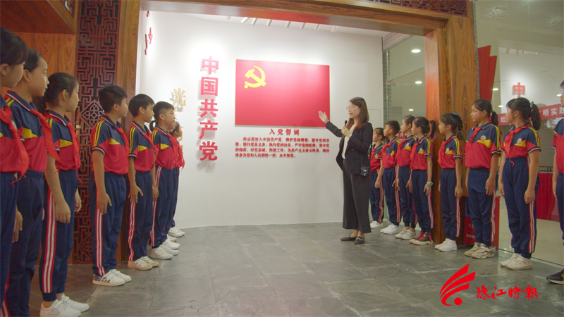 46e8e2160af24325aa92d64647fcabc3.jpg