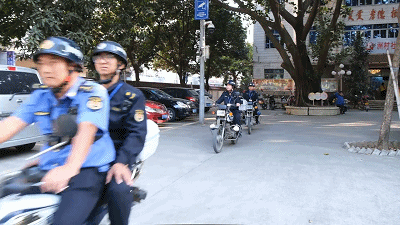 514208576be44170afe4c0ffe0424687.gif