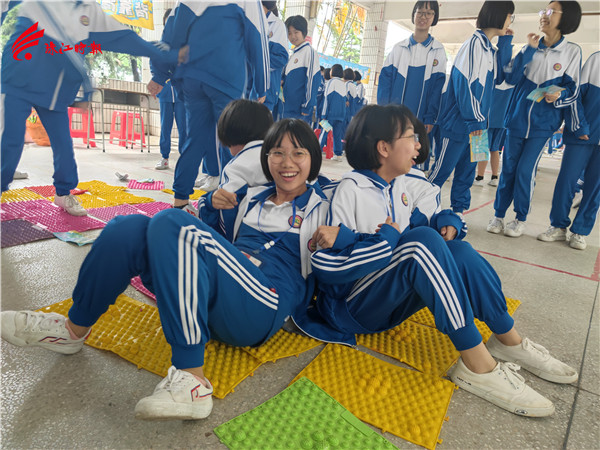 5ac5a796d3504f4094ddbd5025830838.jpg