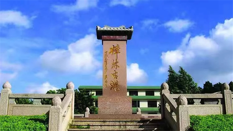 5dec4f67c6284e0aa15c976fa0afeb3a.jpg