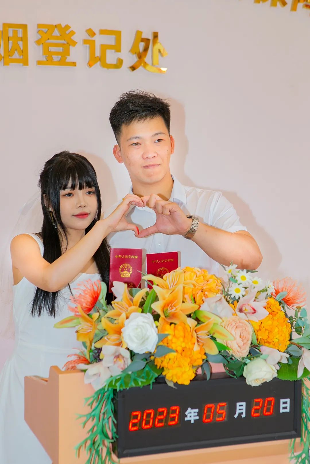 5dfdcbfc5aee45558a9002189d5c1e16.jpg