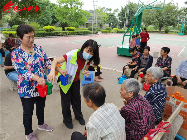 6100cbaf84964bb3abbc8375c20628bc.jpg