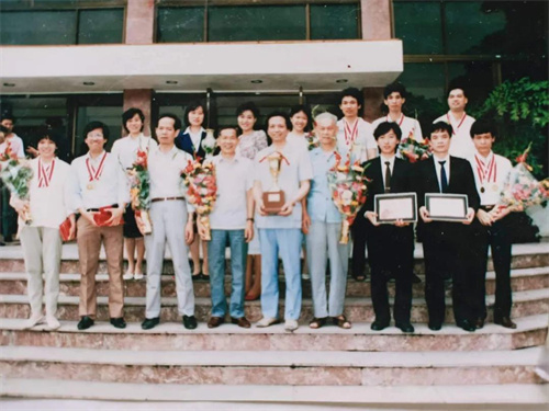 680fadc7b03a4420a720a2ef89c2d919.jpg