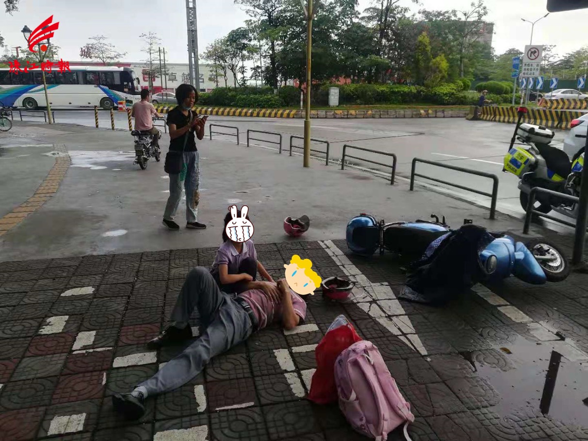 68870a8b7cea4fffbe77f1309faec261.jpeg