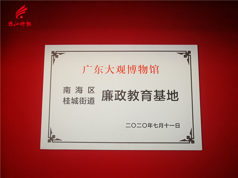 714f0282cf5643ca92b12e125db250fb.jpg