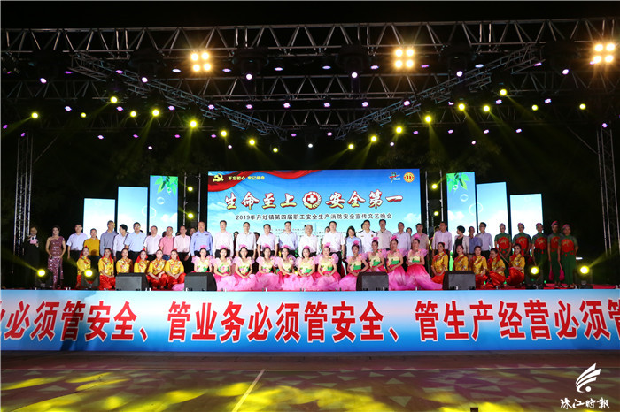 79dc6fedb3a747b49adab7b89e7b78b9.jpg