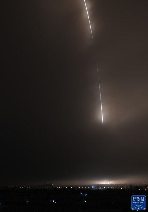 820052933bf74a40a38125ae8787e842.jpg