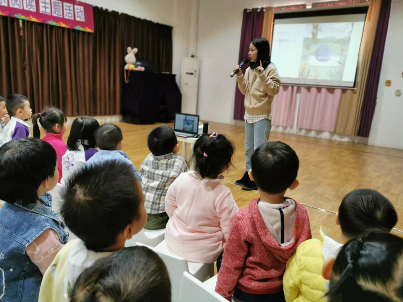 分享故事遇见童心宝宝熊绘本故事分享会走进iec丽日玫瑰幼儿园