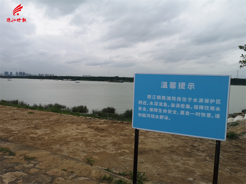 8efab823e6884ccf9157e2cd367098c7.jpg