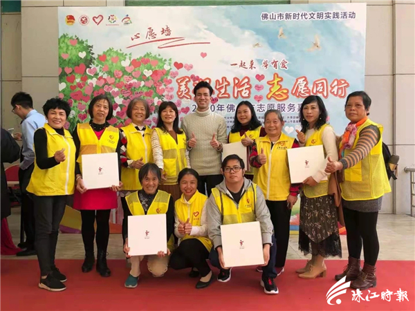 90ccc76b715f4808bcf9c21d232560cb.jpg