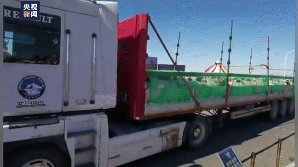 96dc9aa4d73d4892955459d3b56291dd.gif