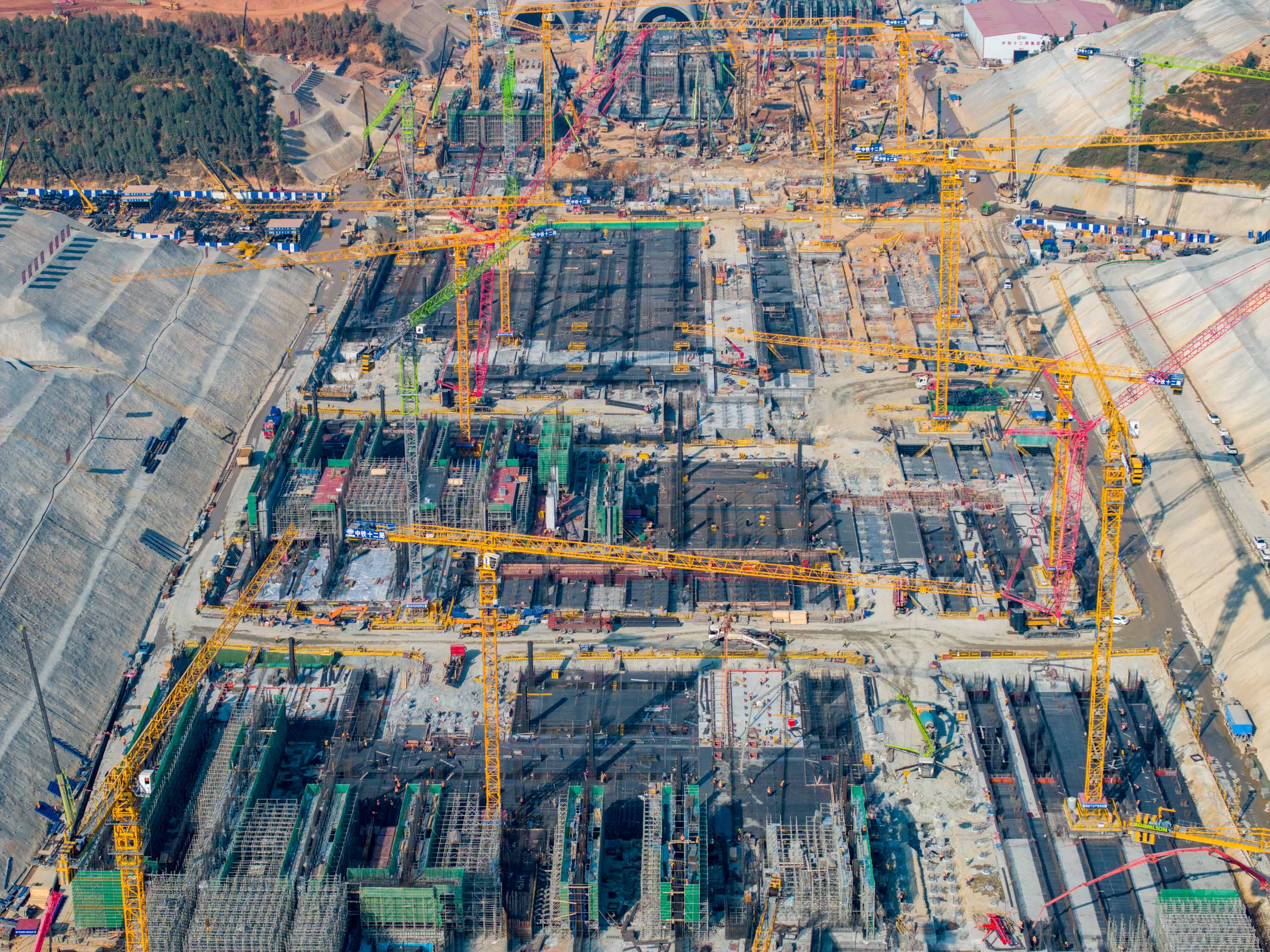 98e3bb3cf961471888237a9244ce5ba9.jpg