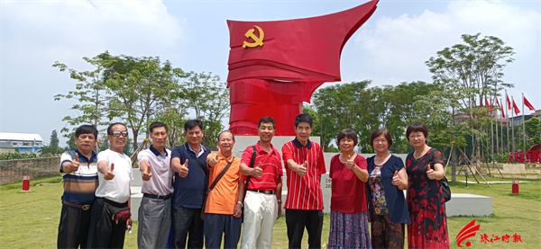 9d8acae7ddb64732bbc11652433ebec9.jpg