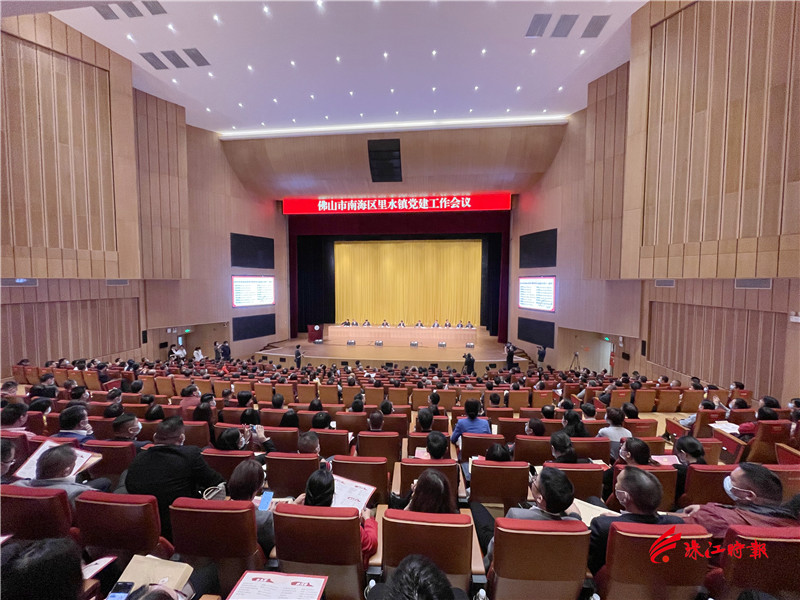 ac833ddd35fe4dc7b1d8b0be9f7b6ba4.jpg