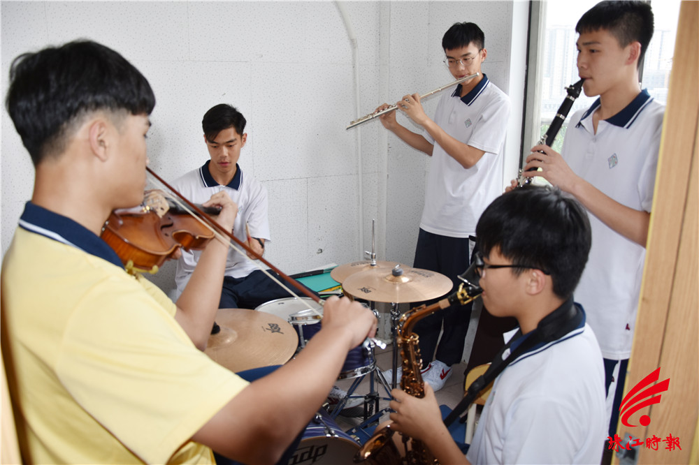 公办高中 | 里水高级中学:多彩舞台引领学生全面发展