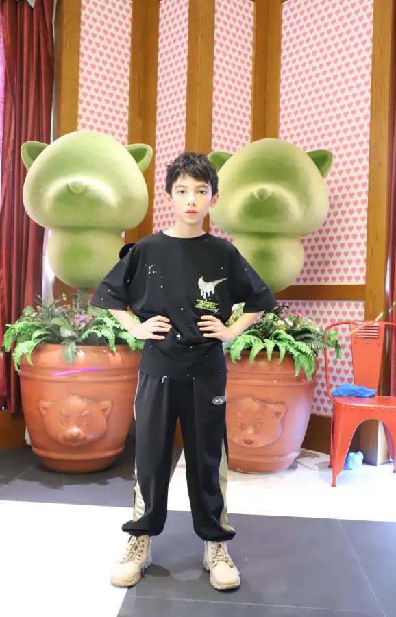 b09694eb0d7a448d80bae4238f21dfd8.png