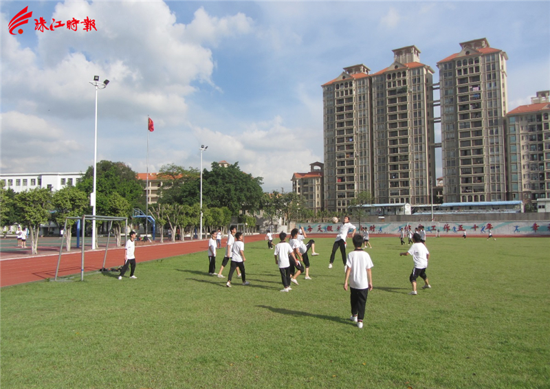 b73628ffebd64fc3acc914083703a126.jpg
