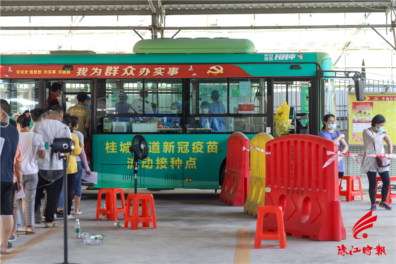 c086dd7951a54cd89dc64f35cbc74851.jpg