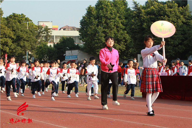 c9eb816090a4423ab69b9cb71a2fabd5.jpg