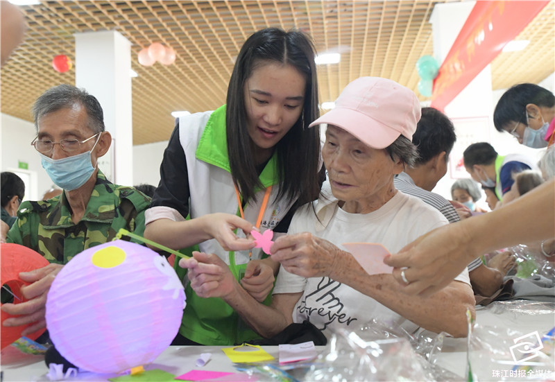 caa654d2e2214a4daeb63cf36db897e2.jpg