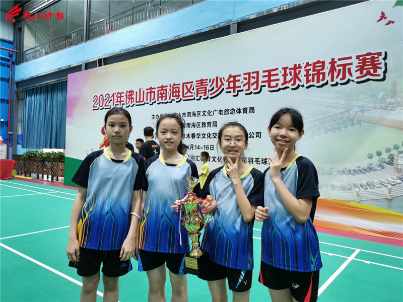cc5d007720a1466fb12c29f6c684a41b.jpg
