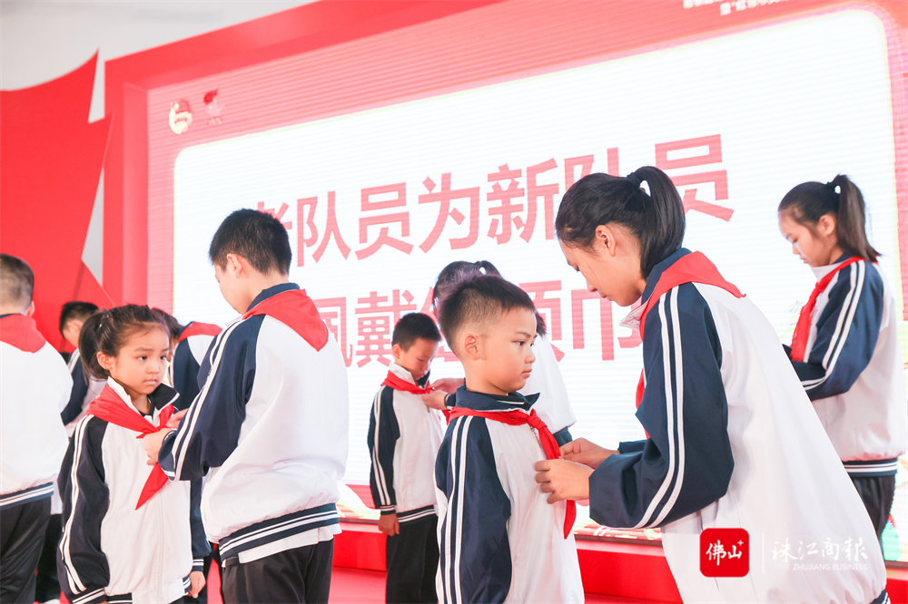 cf7f017cc80e46e9ae9f01d1cfc99b39.jpg