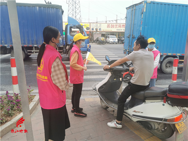 d179cdcf82704affaae7cb3de74c8f29.jpg