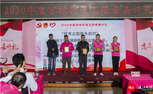 d1ab51a1bc9e4b0498ce5615b0ab1f01.jpg