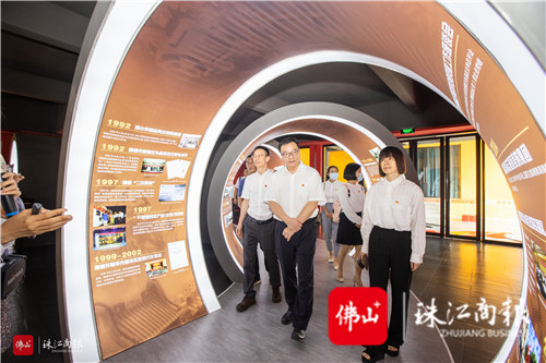 db2d955efee94cd7a368f76eab908482.jpg