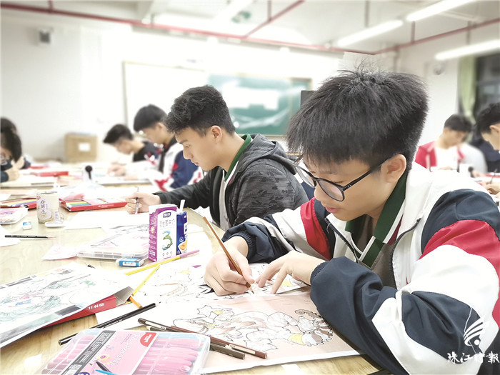 dd7bcbdf5a6046fa8fdec099c2366816.jpg