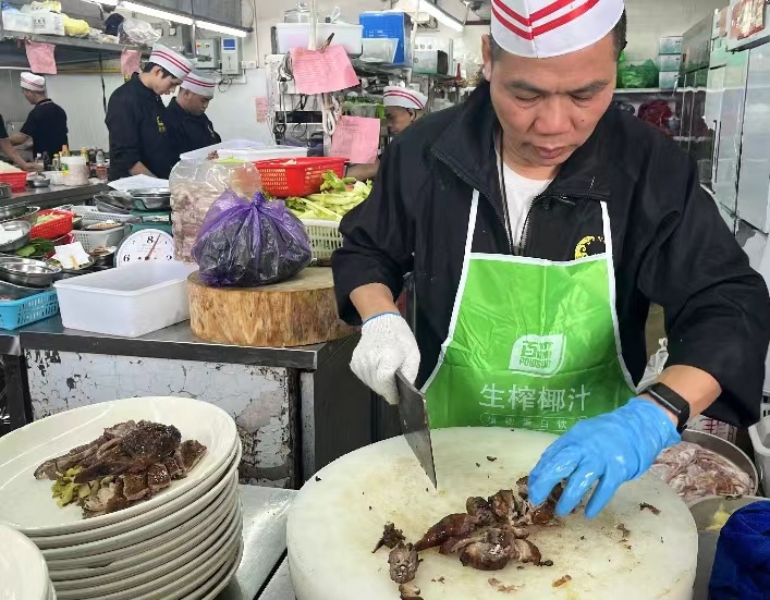 ddb10a8307c947c0b63232124b7dc162.jpg