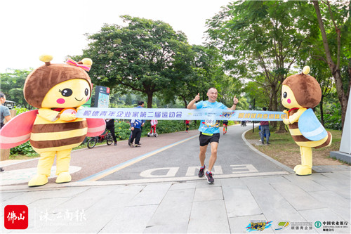 e4d5cac34ce940a4ad62913828a88d5d.jpg