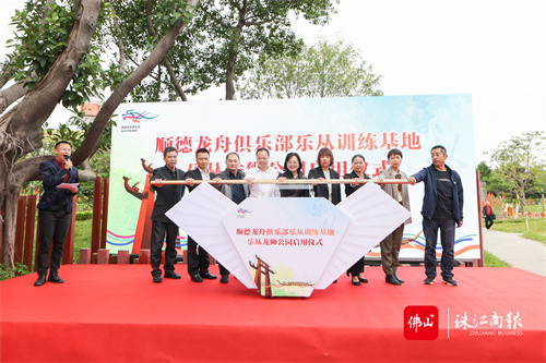 ec5ada08087c4c3788b5d9bf575b9818.jpg