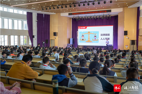 edee063ed7b44c0188b31c48047fd84e.jpg